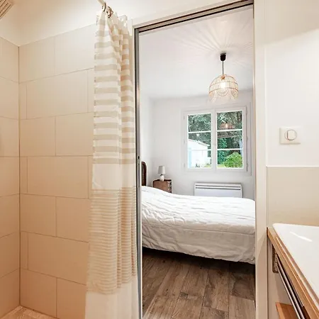 Maison Spacieuse Pres De La Pour 10 Personnes - Fr-1-835-2 La Couarde-sur-Mer