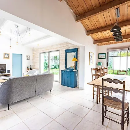 Maison Spacieuse Pres De La Pour 10 Personnes - Fr-1-835-2 * La Couarde-sur-Mer