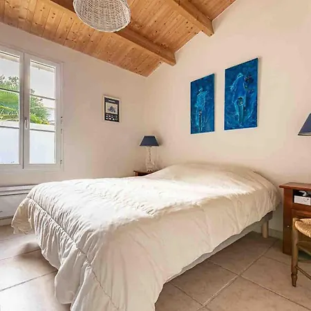 Casa vacanze Maison Spacieuse Pres De La Pour 10 Personnes - Fr-1-835-2 La Couarde-sur-Mer