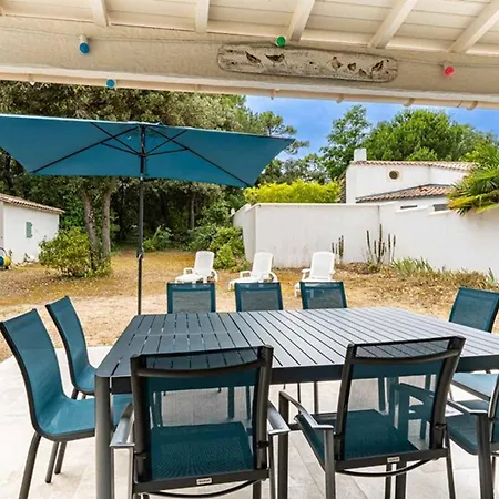 Casa vacanze Maison Spacieuse Pres De La Pour 10 Personnes - Fr-1-835-2 La Couarde-sur-Mer